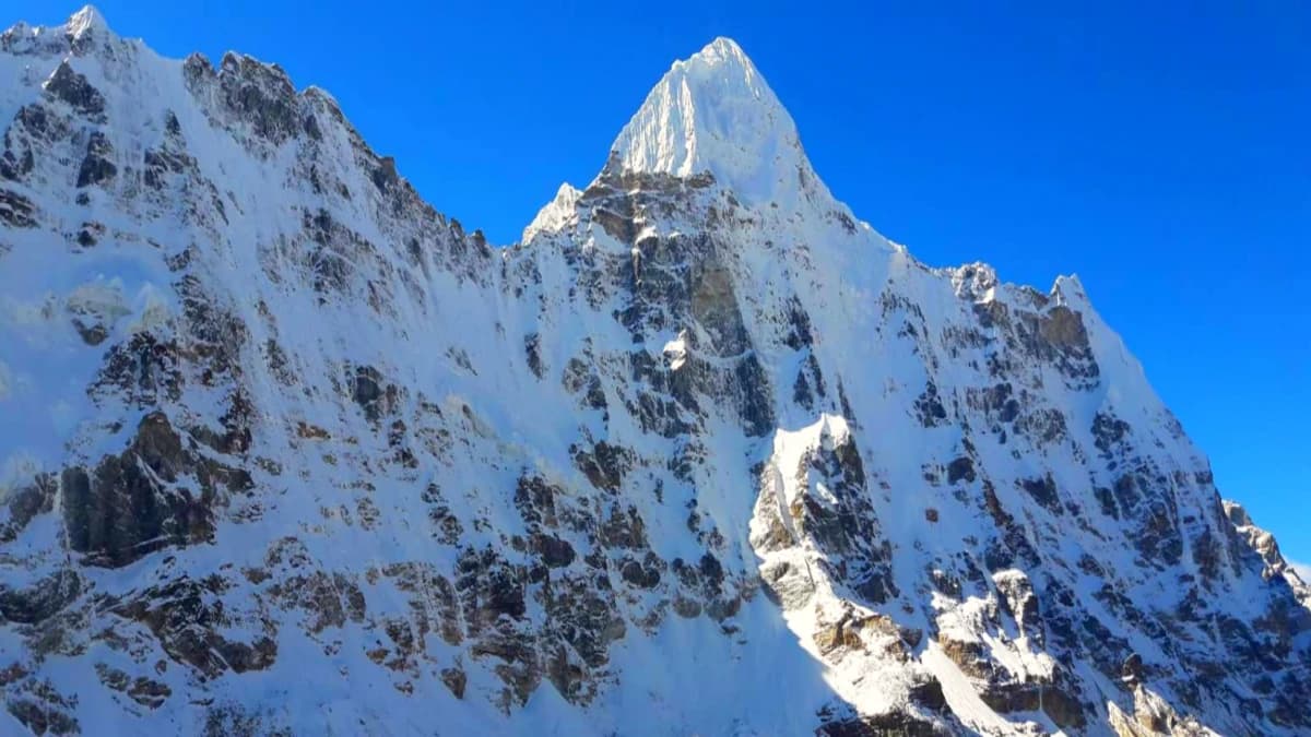 Kanchenjunga North Base Camp Trek