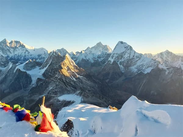 Mera Peak Climbing from Khare to Summit