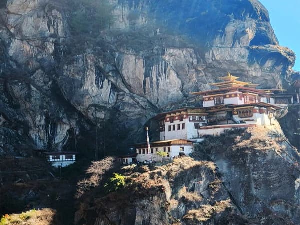 Tiger’s Nest (locally Taktsang Goemba) is one of Bhutan’s most iconic religious and cultural landmarks, a sacred Buddhist monastery dramatically perched on a cliffside in the Paro Valley of western Bhutan